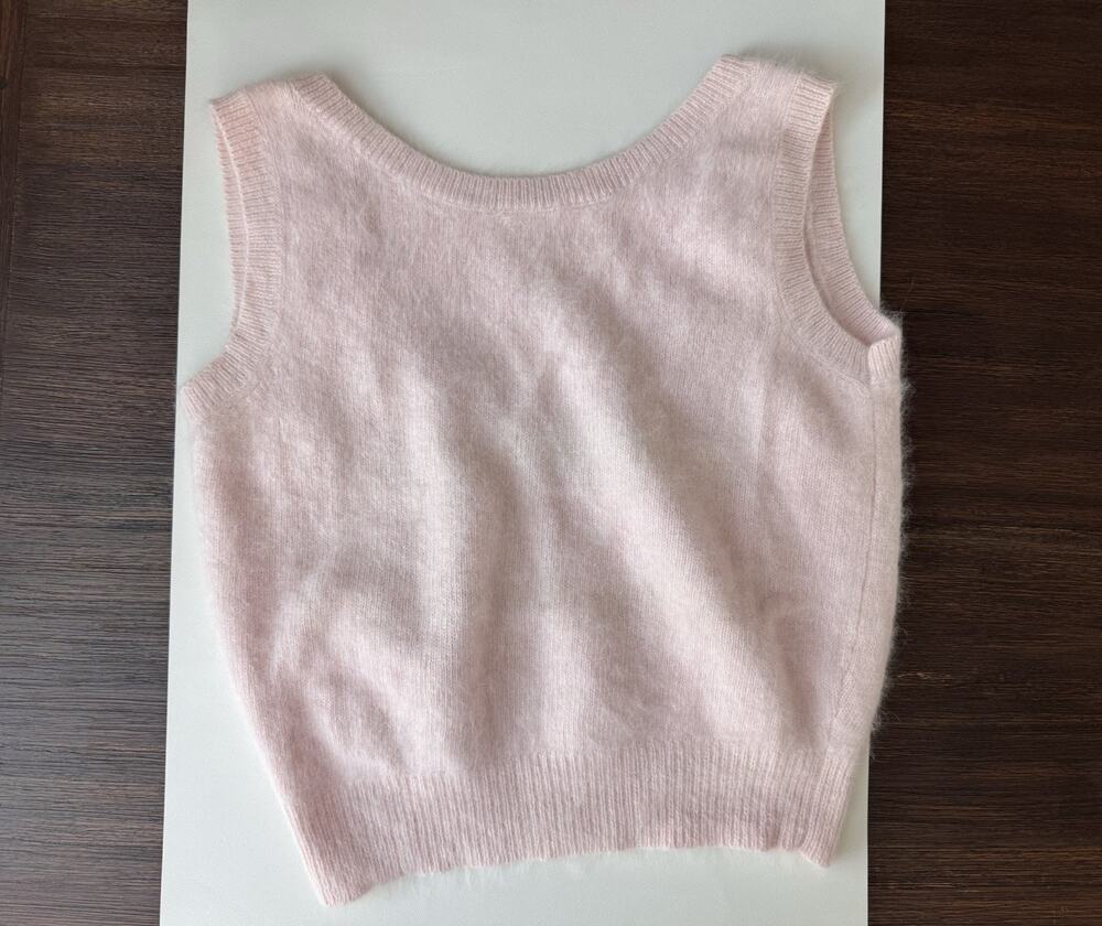 Angora Rabbit Hair Sweater Women’s S/M Cloud Pink Cropped Knit Luxury Fuzzy Vest